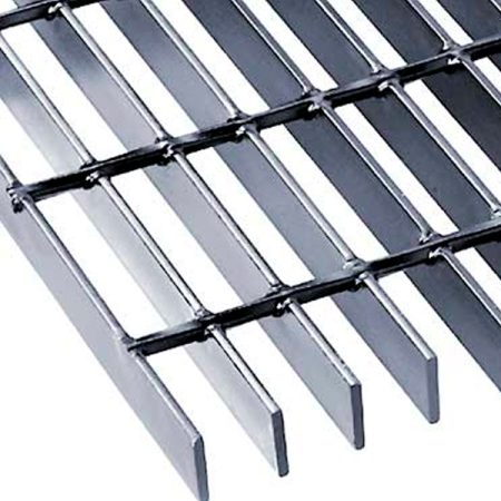 ESCALÓNES PREFABRICADOS PARA ESCALERAS INDUSTRIALES CON REJILLA TIPO IRVING SOLERAS DENTADAS ESPECIFICACIONES